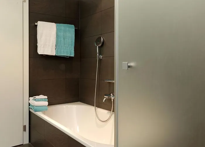 Superior Parrot شقة زيرمات